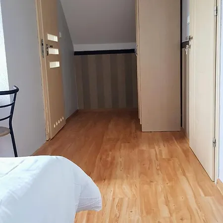 Nad Stawem 3* Orchowo